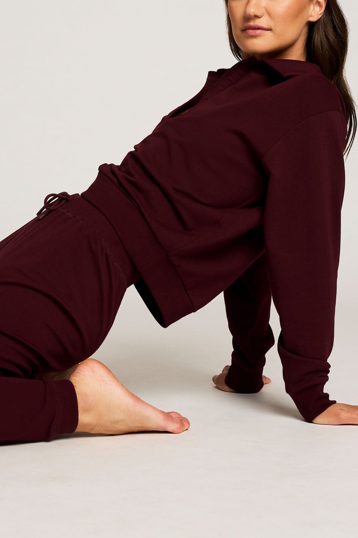 Club Pullover in Garnet