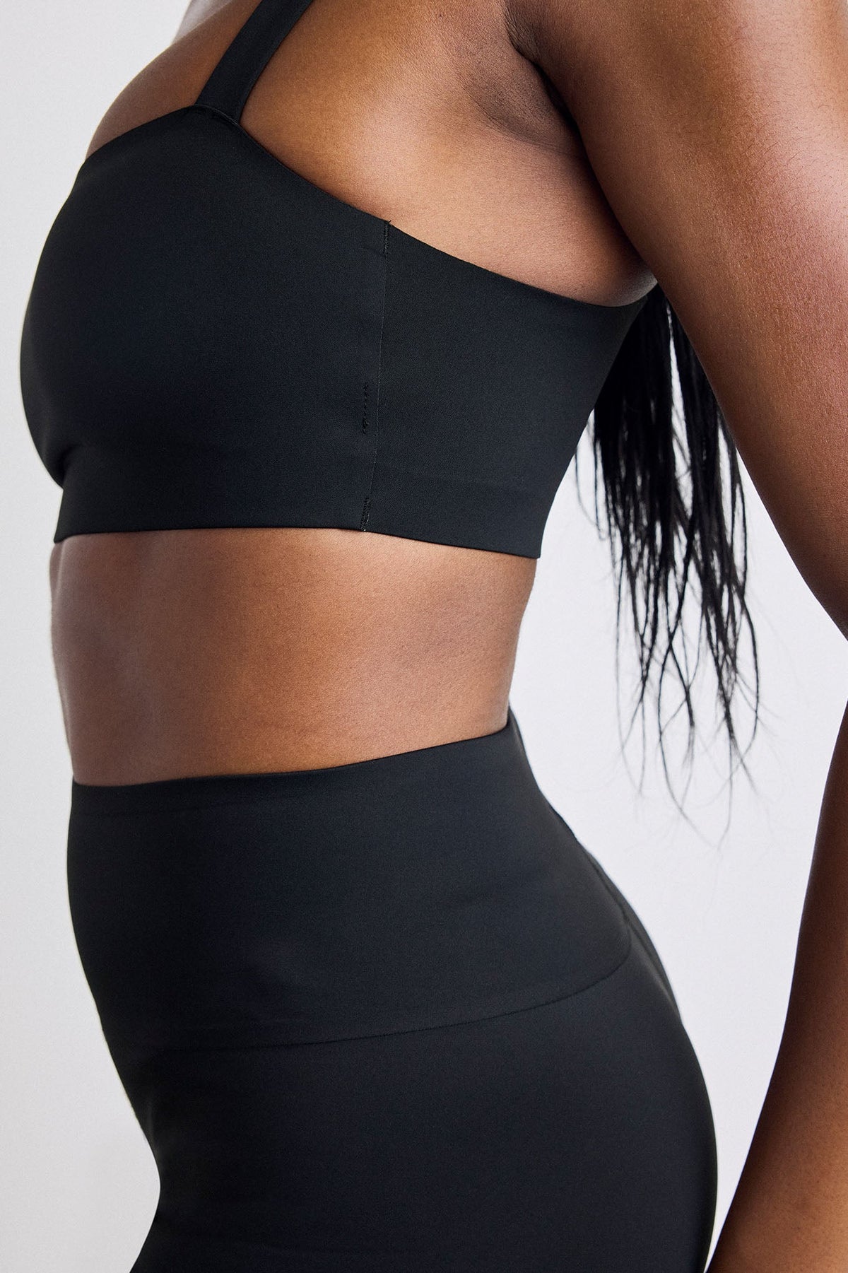 Base Sport – Square Top in Black