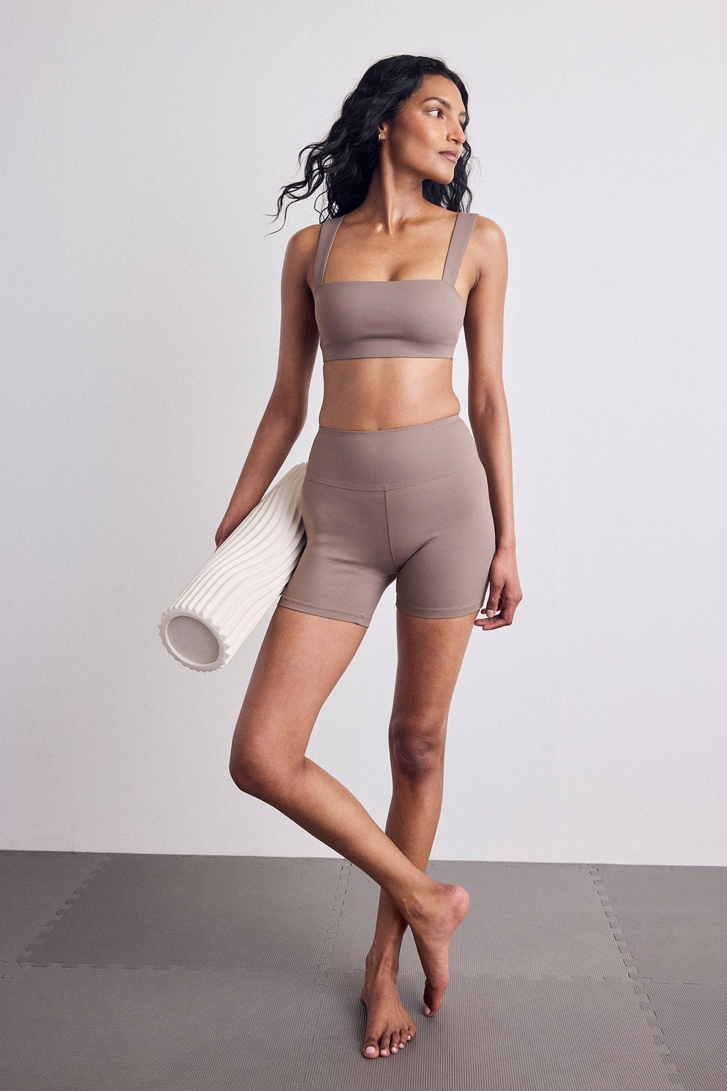 Base Sport – Square Top in Mink